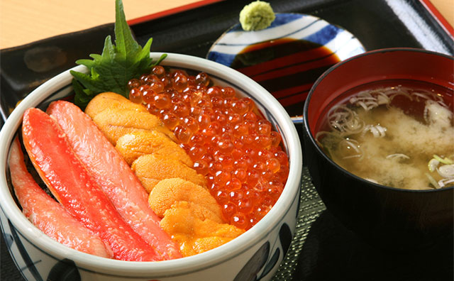 函館のご当地グルメが食べたい！塩ラーメンやハンバーガーを堪能しようのイメージ（別ウィンドウで開きます）